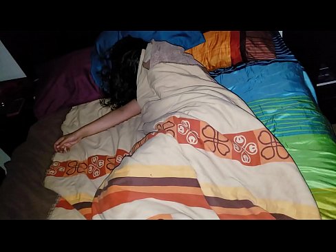 ❤️ El fillastre renya la seva jove madrastra mentre dorm. ❤ Vídeo porno a nosaltres ca.extraclasswork.ru ❌❤